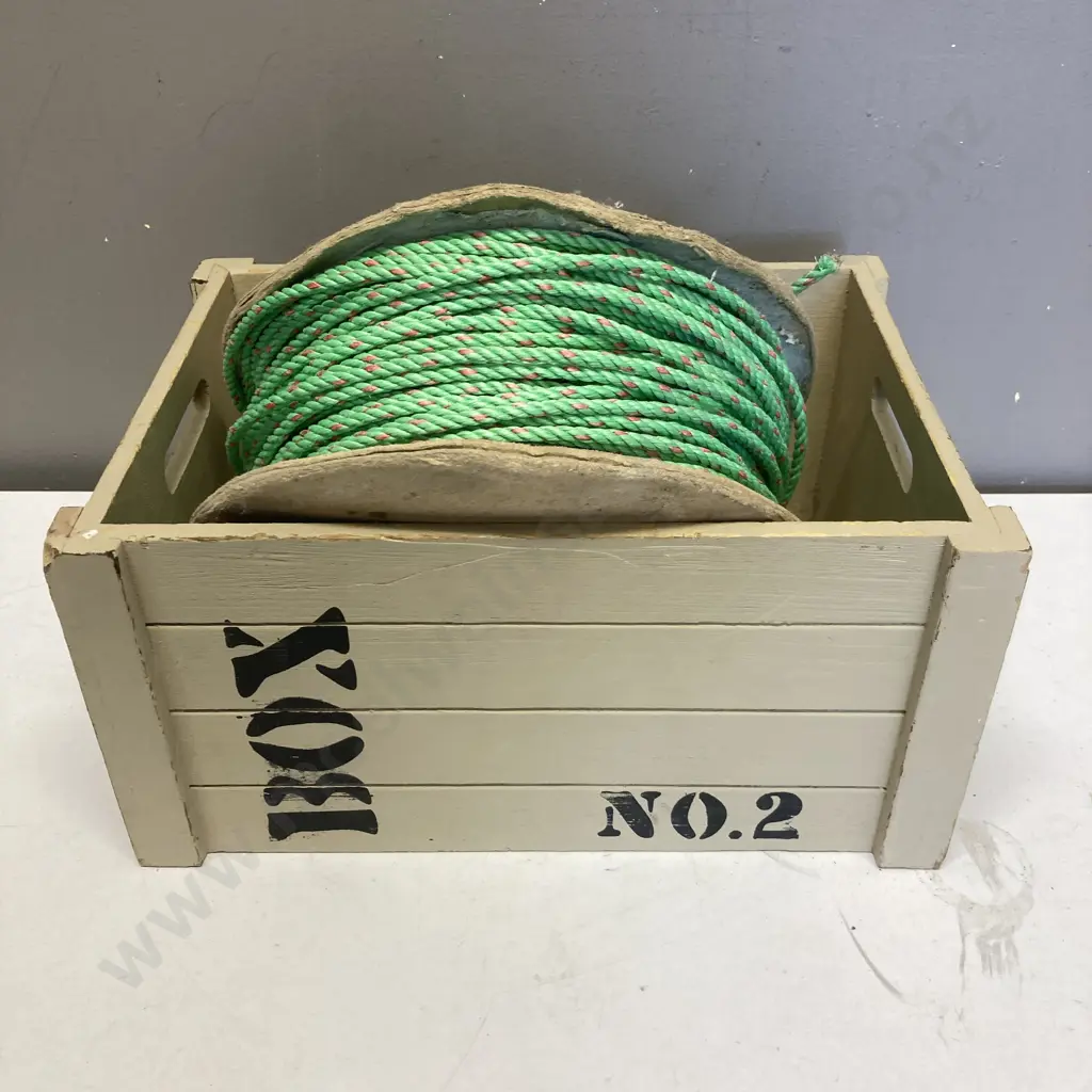 Rope With Wooden Box Image 1++